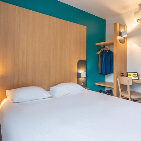 B&B Hotel Cholet Sud Bagian luar foto