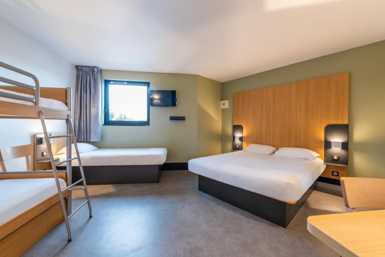 B&B Hotel Cholet Sud Bagian luar foto