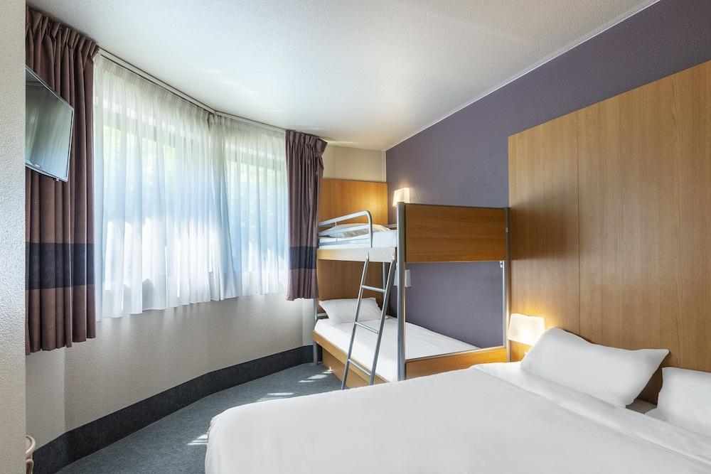 B&B Hotel Cholet Sud Bagian luar foto