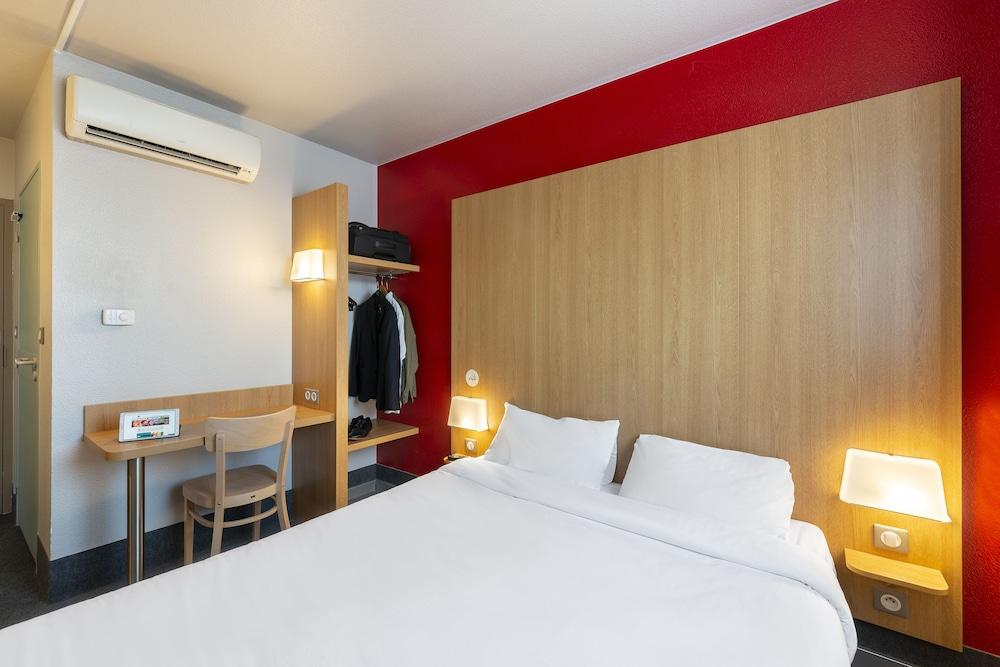 B&B Hotel Cholet Sud Bagian luar foto